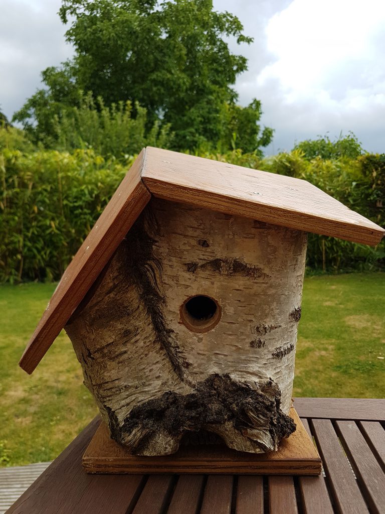 nichoirs à oiseaux